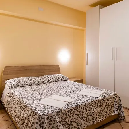 Apartment Arco Antico San Bartolomeo Al Mare