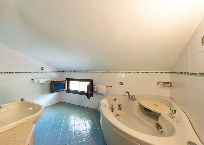 Arco Antico * San Bartolomeo Al Mare